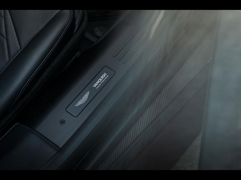 Image ASTON MARTIN V8 Vantage VANQUISH V12 835 CV 2025